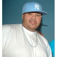 http://www.onantzin.com/images/news_stories/220px-FatJoeJul05.jpg